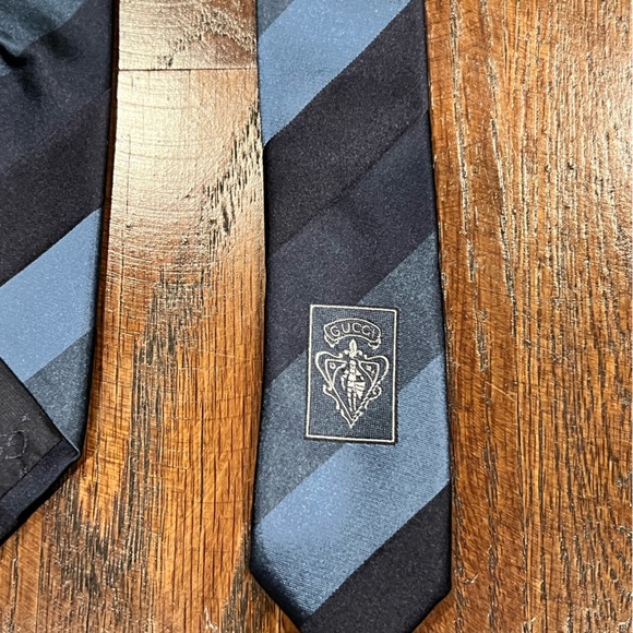 Gucci Striped Silk Blue Tie - Picture 4 of 8